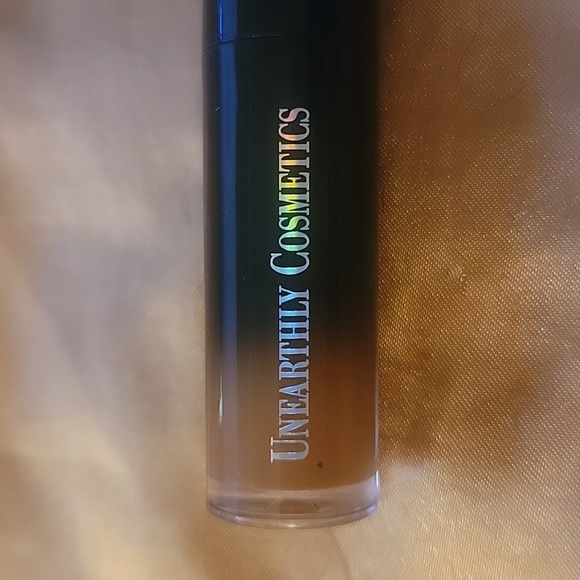 NEW Unearthly Cosmetics Satin Lip GNARLY - Picture 2 of 3